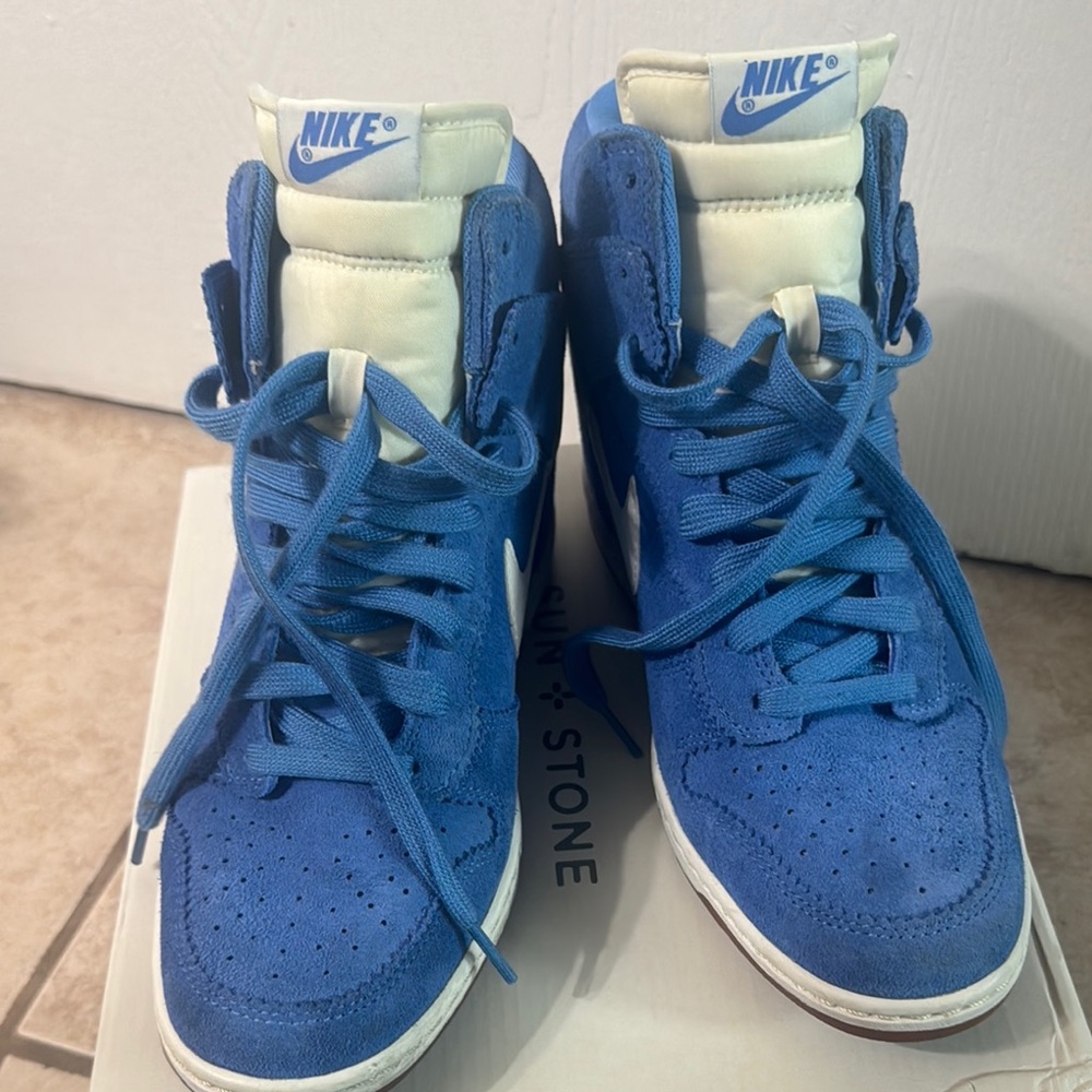 Nike Blue High-Top Sneakers